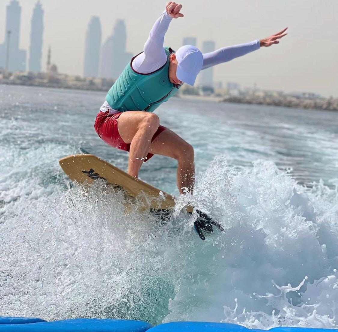 WAKE SURF TOUR